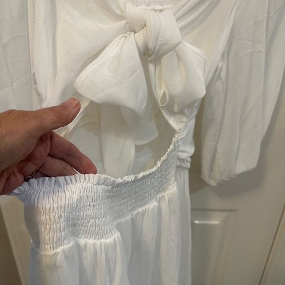 Mini Summer MINI Dress White Square Neck Ruffle Hemline Long Sleeve Size Medium - Picture 9 of 14